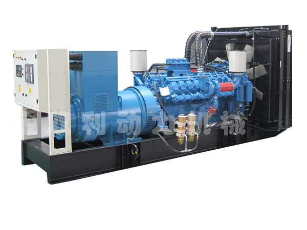 520-2400KW���Y�l(f��)늙C(j��)�M